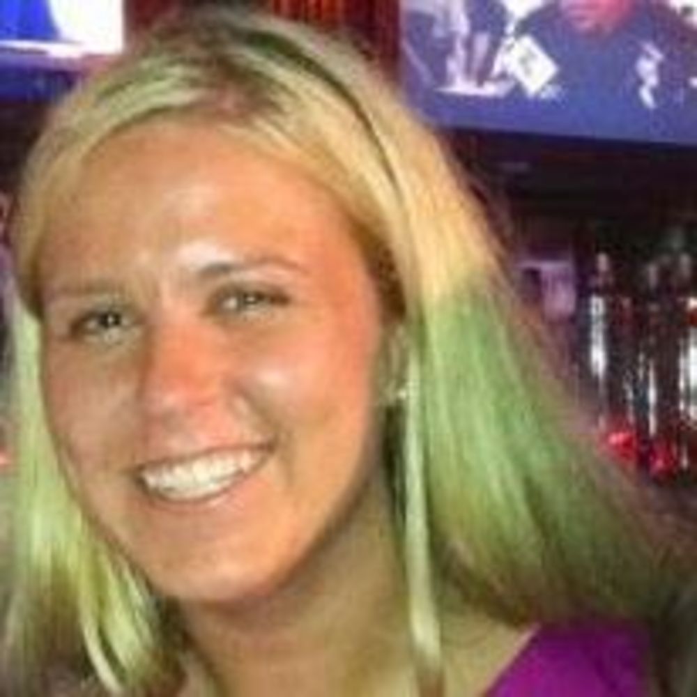 Meet your Posher, Lauren